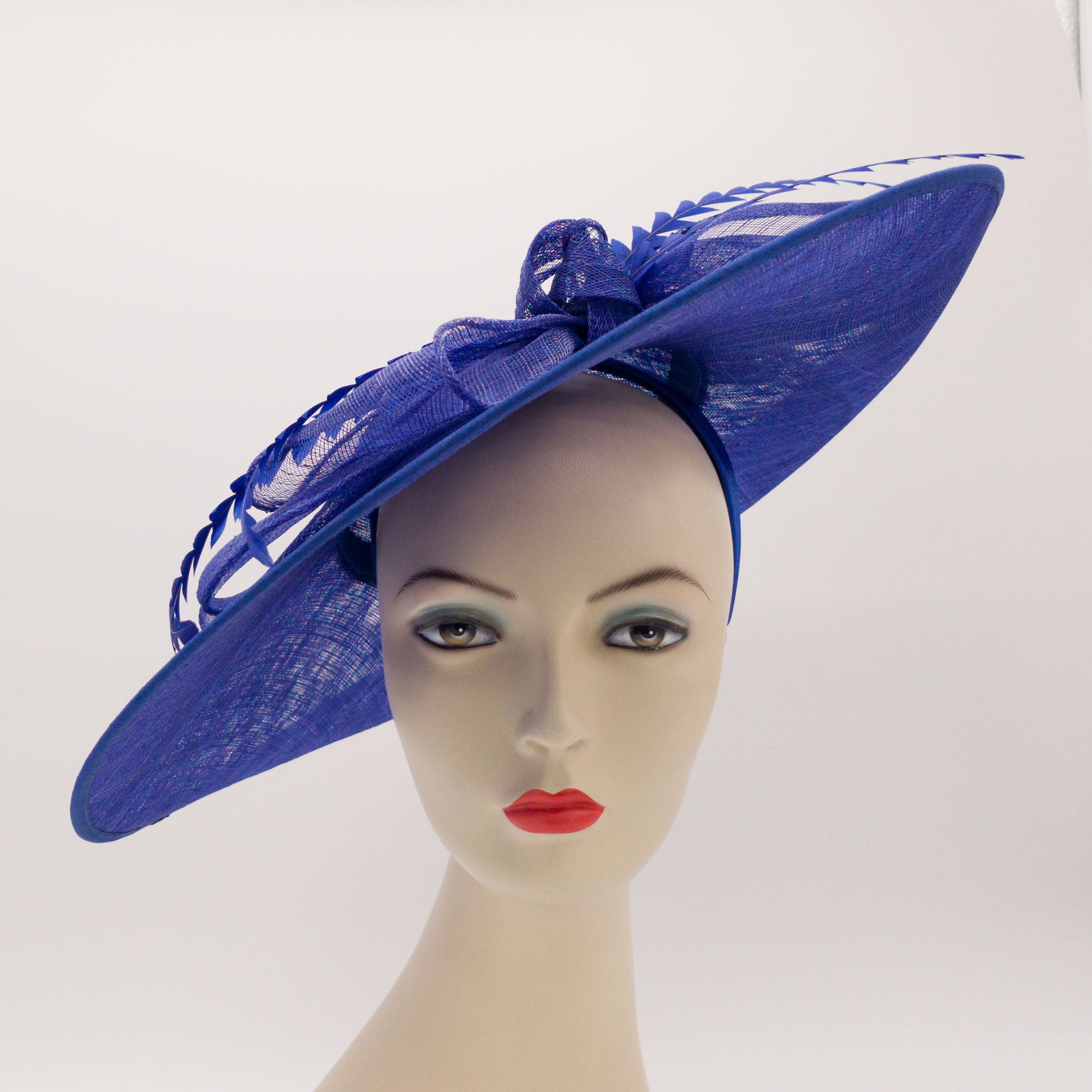 Large Disc Wedding Hat on a Band in Sinamay with Bow and feathers ...